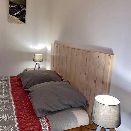 Charmant Appartement Renove Au Coeur Du Village Сен-Мартен-Везюби Экстерьер фото