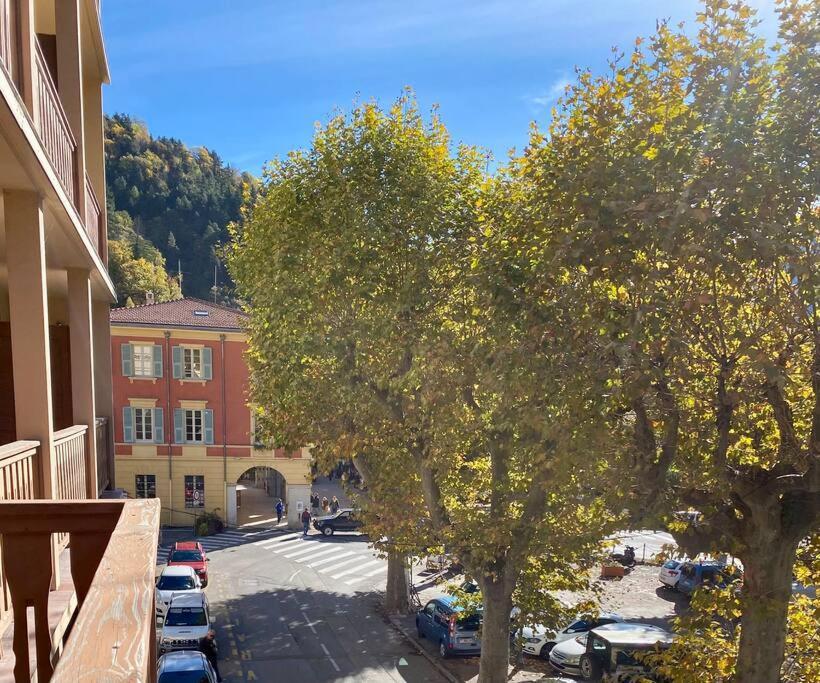 Charmant Appartement Renove Au Coeur Du Village Сен-Мартен-Везюби Экстерьер фото